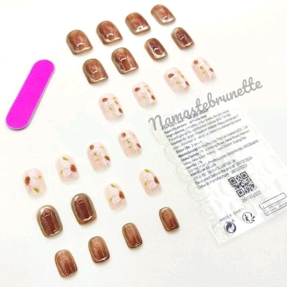 2/$16 Floral Boho Press on Nails - Picture 2 of 5